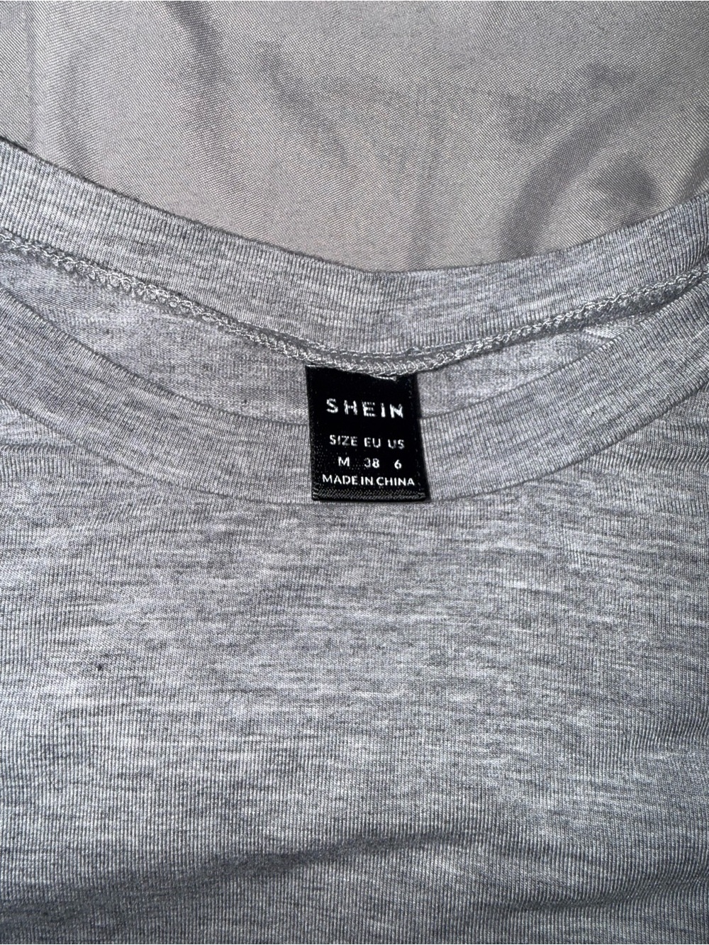 SHEIN - Picture 2 of 2